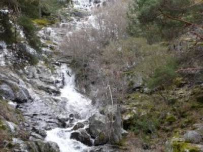 Cascada de Mojonavalle - Sierra de la Morcuera;rutas senderismo almeria